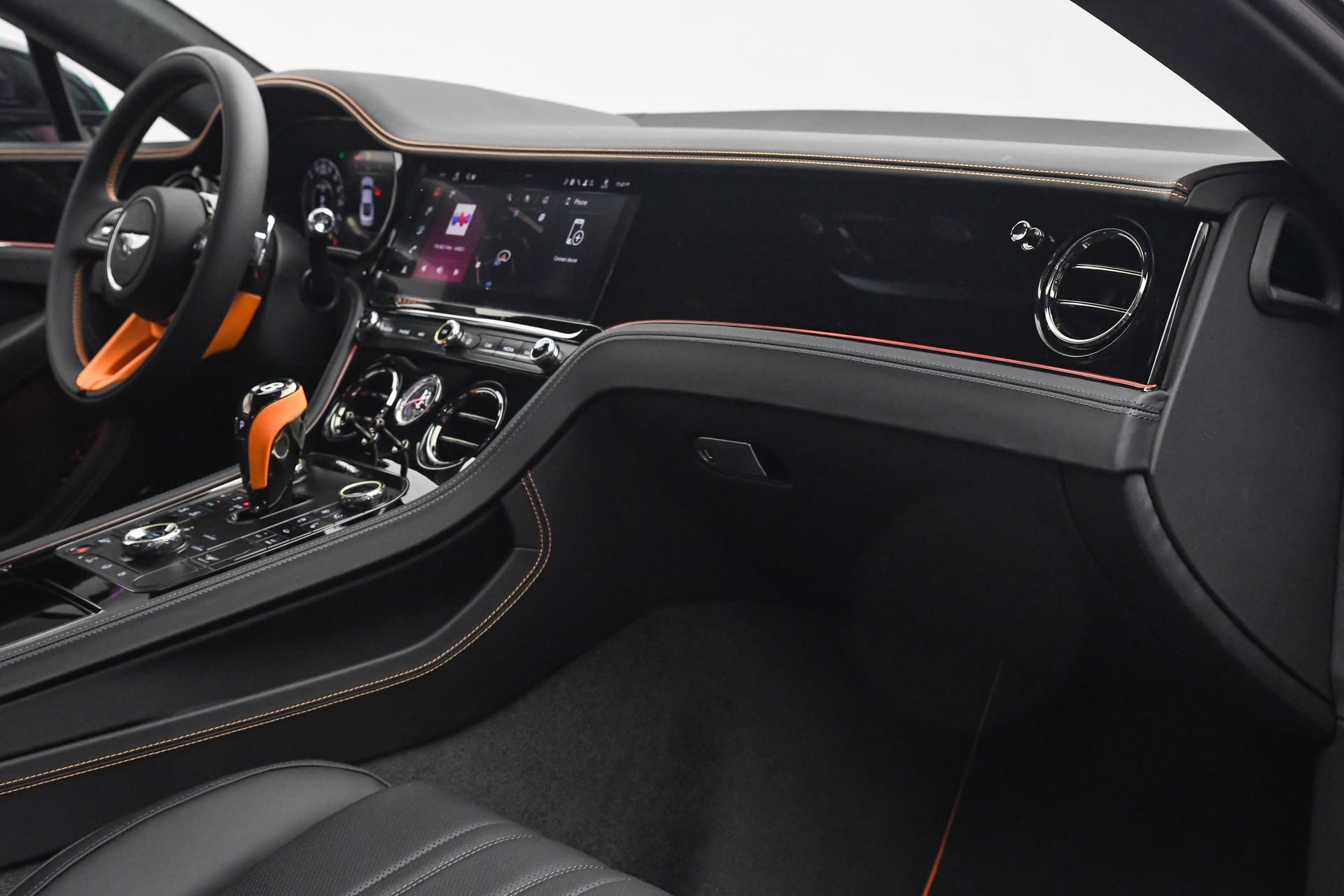 New 2025 Bentley Continental GT AWD/4WD image 25