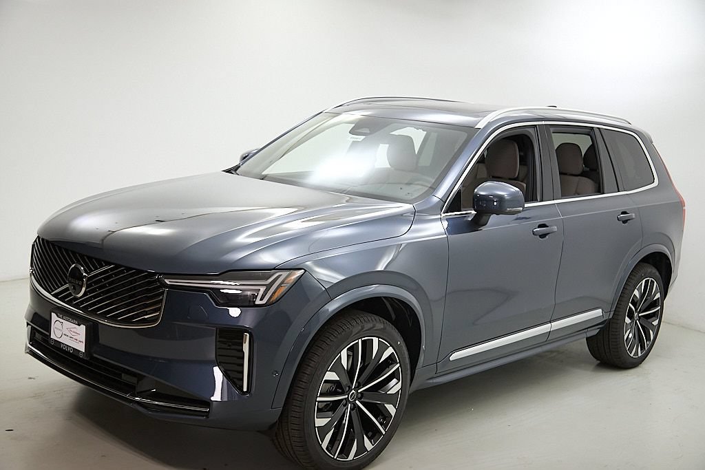 New 2026 Volvo XC90 B6 Plus w/ Protection Package AWD/4WD image 6