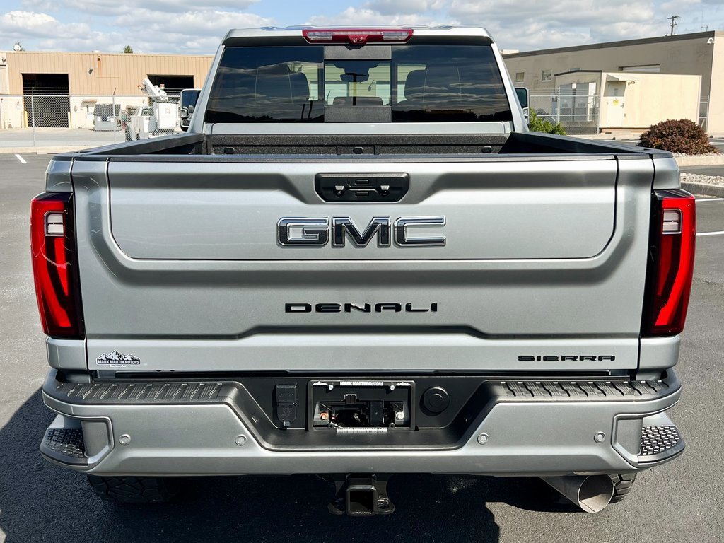 Used 2024 GMC Sierra 2500 Denali Ultimate w/ Max Trailering Package image 13