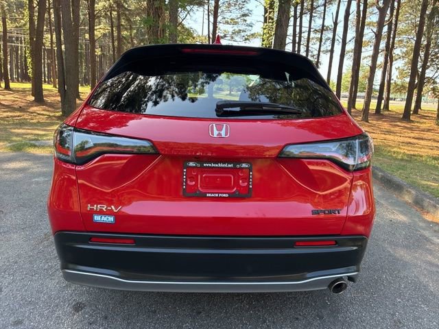 Used 2023 Honda HR-V Sport image 4