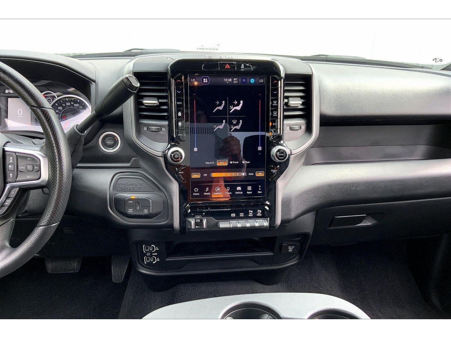 Used 2025 RAM 2500 Tradesman AWD/4WD image 6