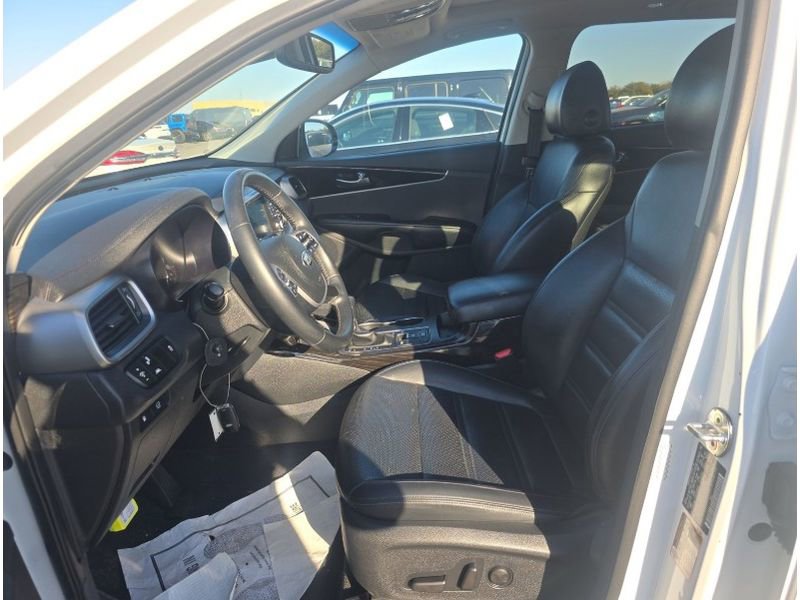 Used 2020 Kia Sorento EX FWD image 23