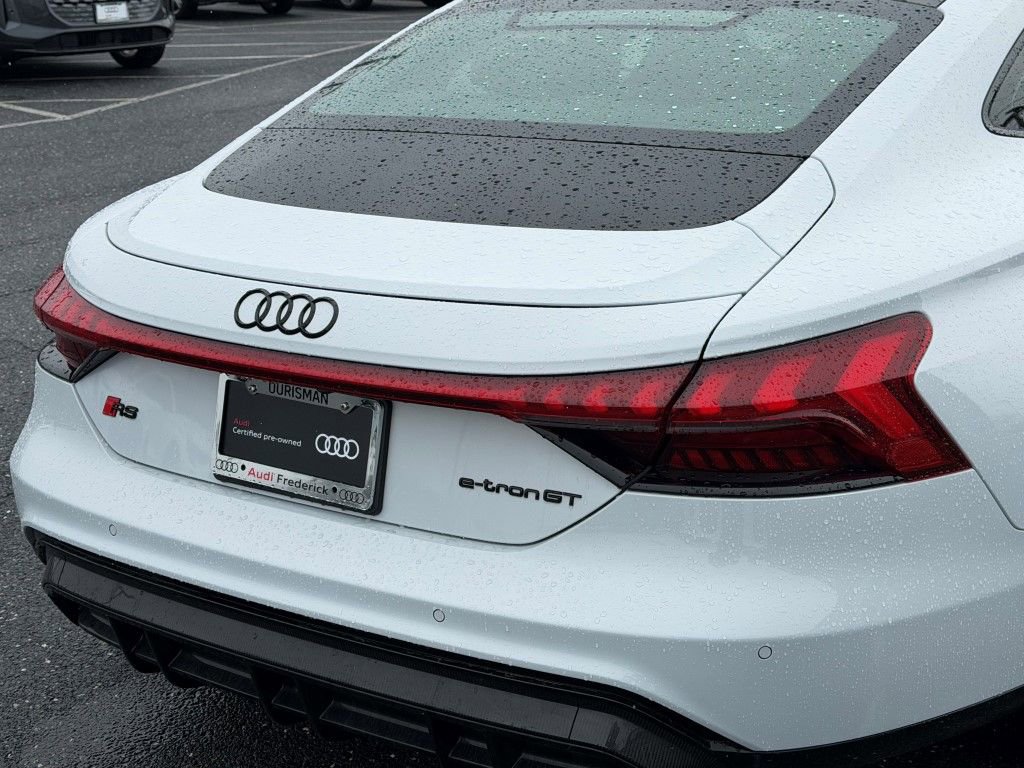 Certified 2022 Audi RS e-tron GT w/ Year 1 Package image 8