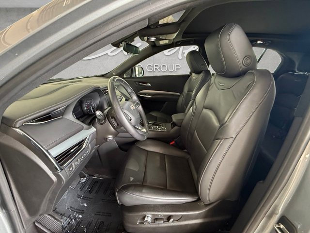 Certified 2023 Cadillac XT4 Premium Luxury w/ Technology Package image 21