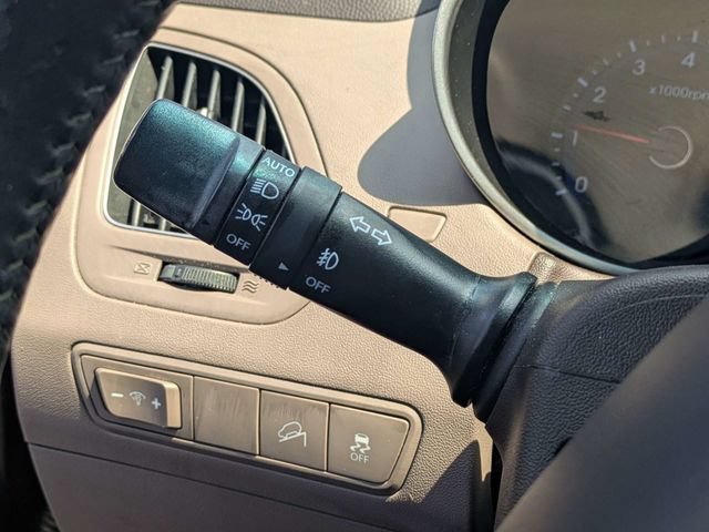 Used 2013 Hyundai Tucson GLS FWD image 27
