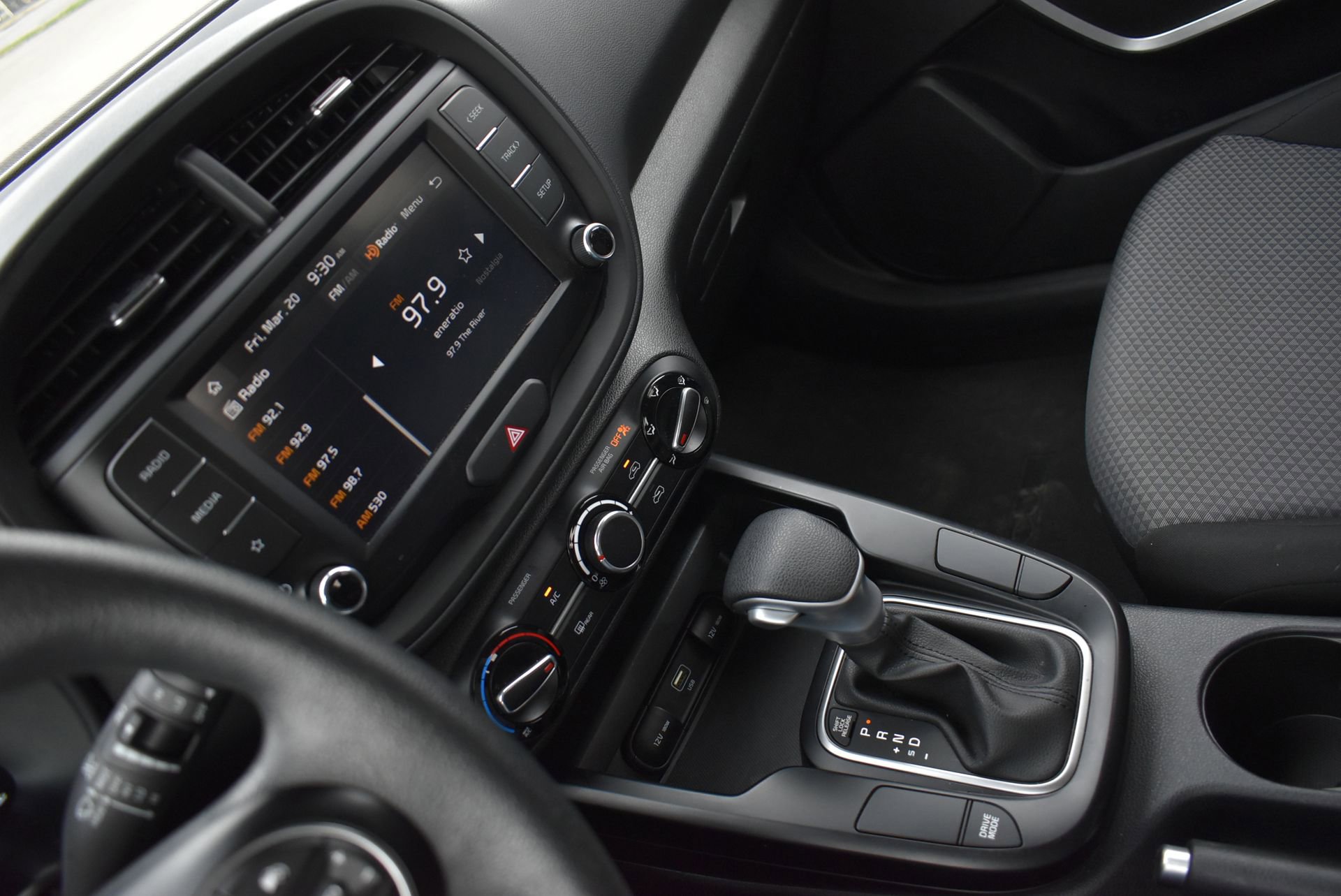 Used 2024 Kia Soul LX w/ Option Group 015 image 24