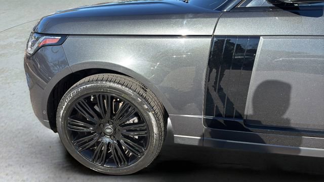 Used 2019 Land Rover Range Rover HSE image 34