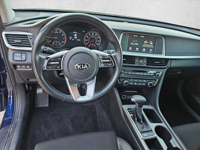 Used 2020 Kia Optima S image 16