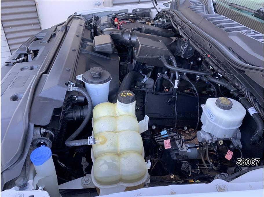 Used 2021 Ford F250 XL w/ Power Equipment Group RWD image 11