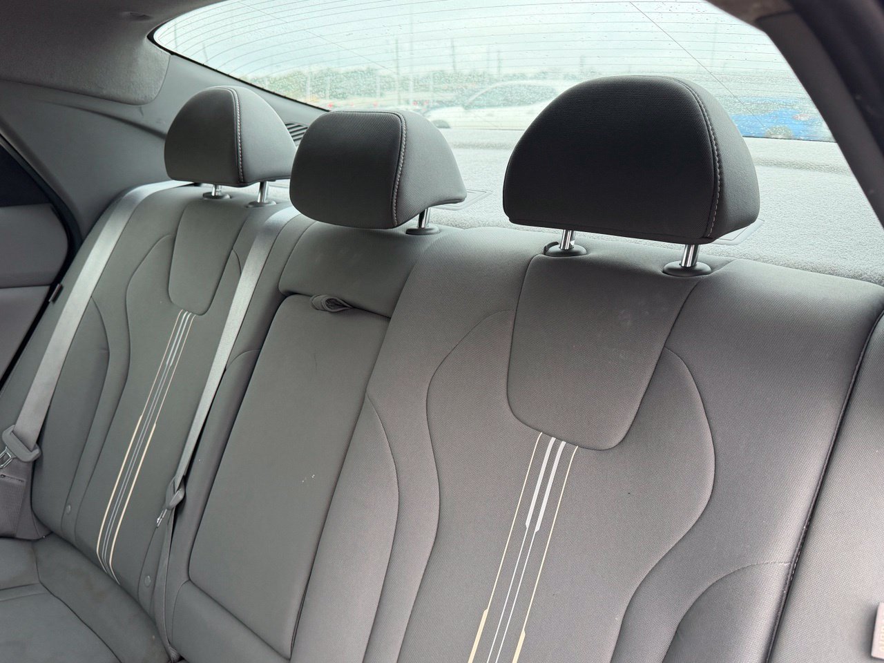 Used 2025 Hyundai Elantra SEL FWD image 27