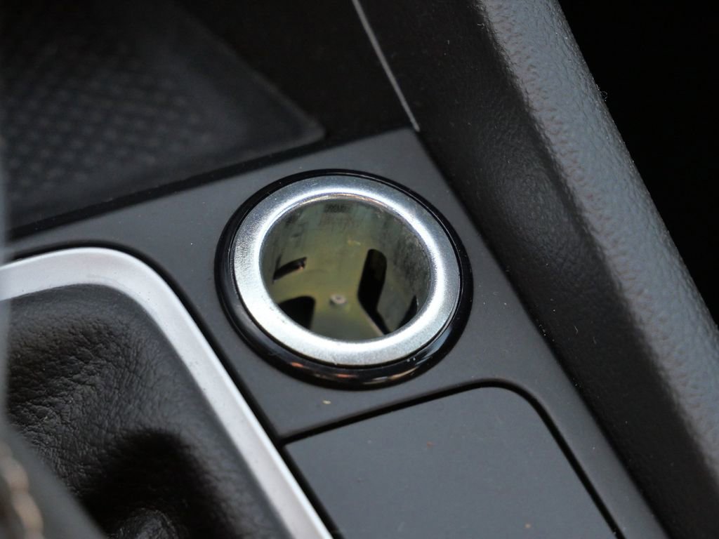 Used 2025 Volkswagen Jetta Sport image 49