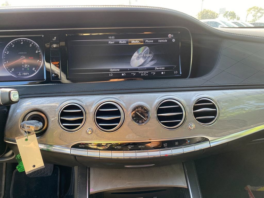 Used 2016 Mercedes-Benz S 550 4MATIC Sedan image 20