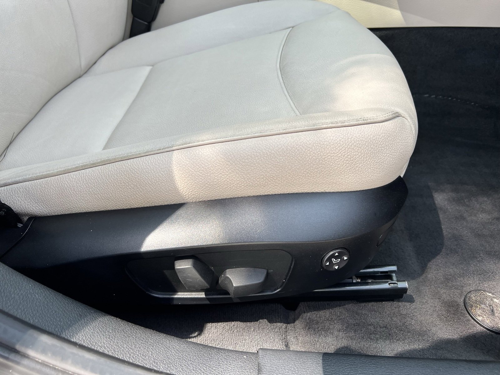 Used 2015 BMW X1 xDrive28i image 24