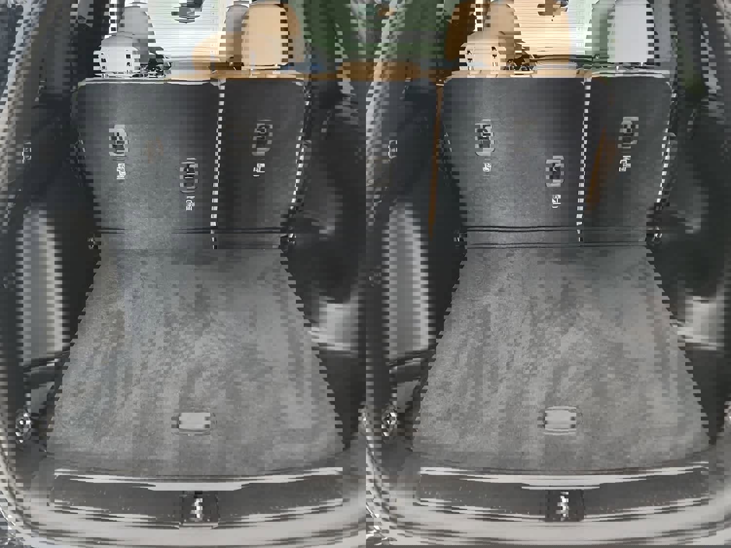 Used 2024 Jeep Grand Cherokee Limited w/ Black Appearance Package image 34