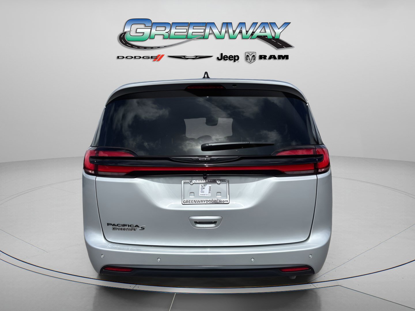 New 2026 Chrysler Pacifica Select w/ S Appearance Package image 3