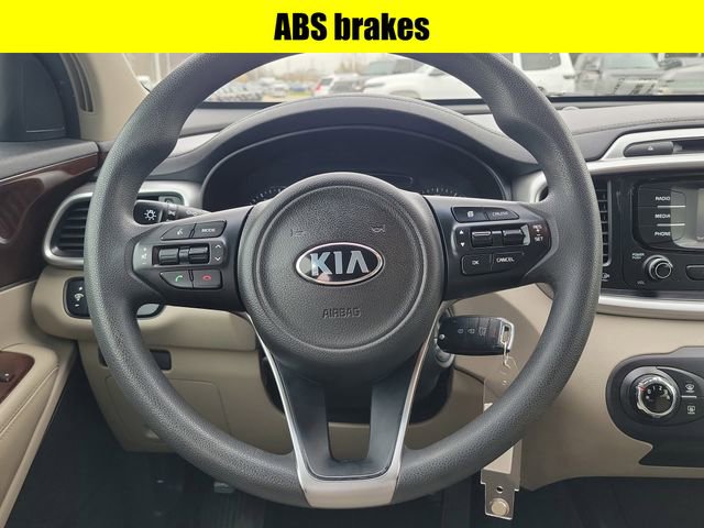Used 2017 Kia Sorento LX image 10