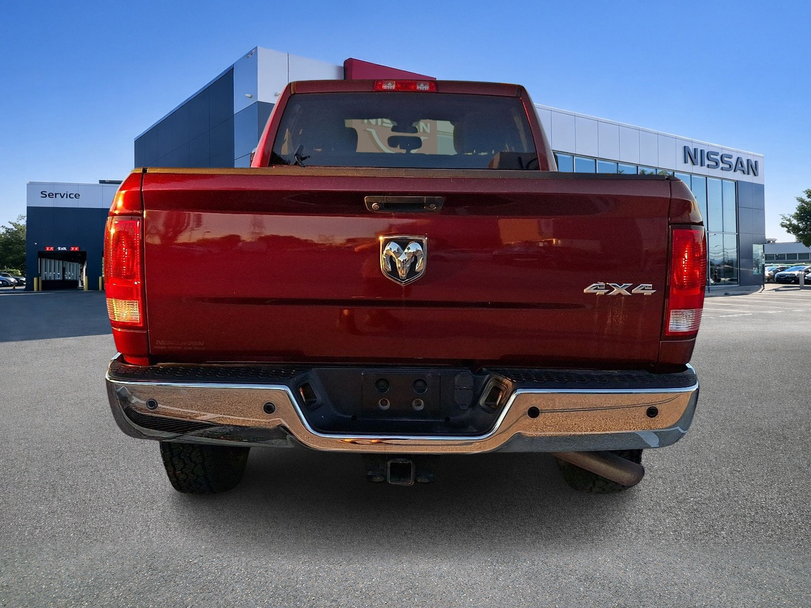 Used 2018 RAM 2500 Tradesman w/ Chrome Appearance Group AWD/4WD image 5