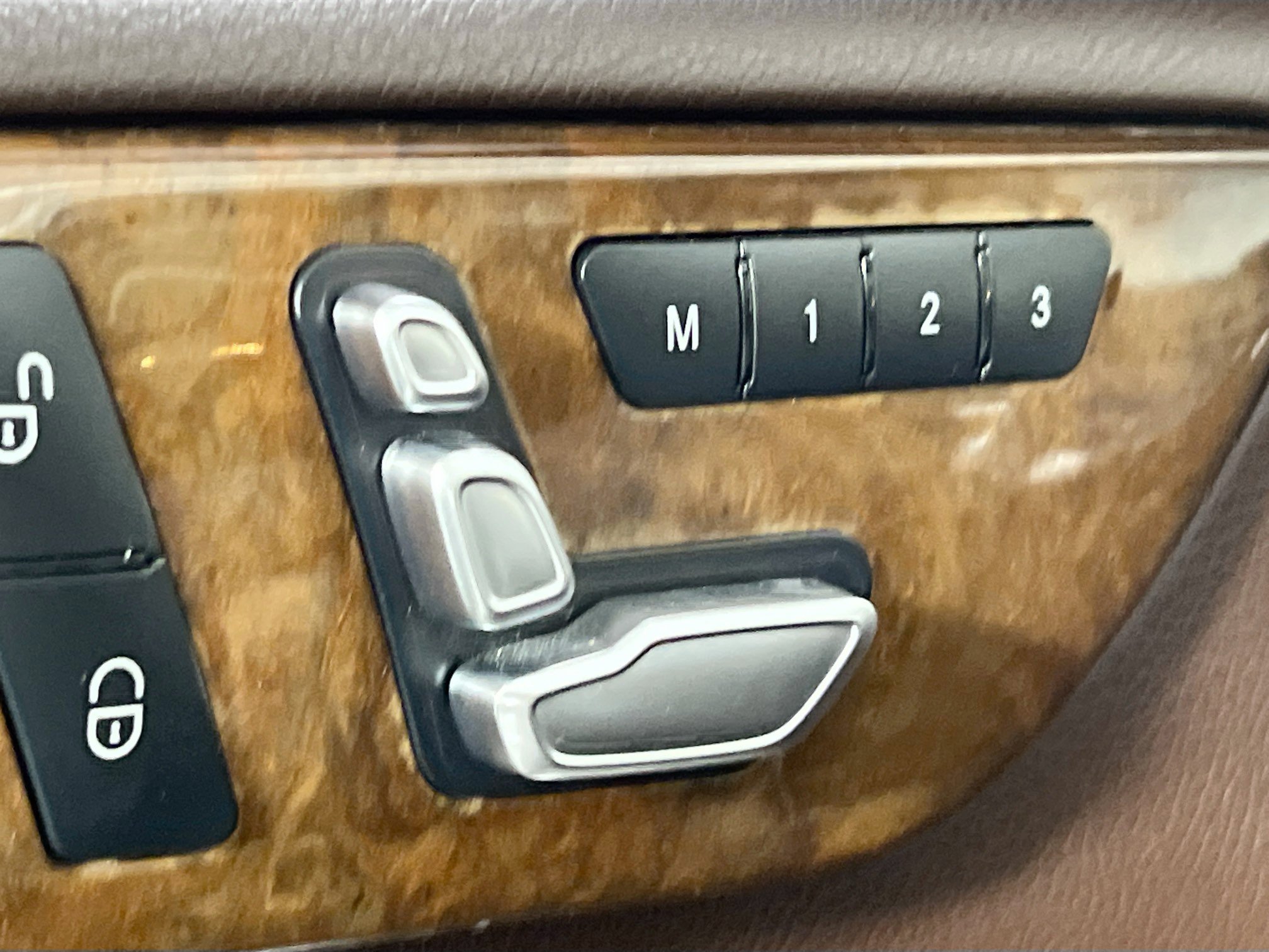Used 2019 Mercedes-Benz GLS 450 4MATIC image 16