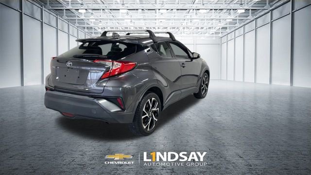 Used 2019 Toyota C-HR Limited image 9