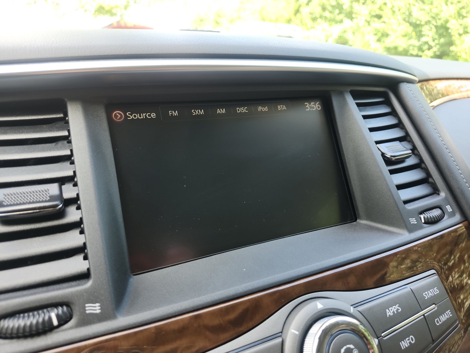 Used 2020 Nissan Armada SL w/ Premium Package RWD image 21