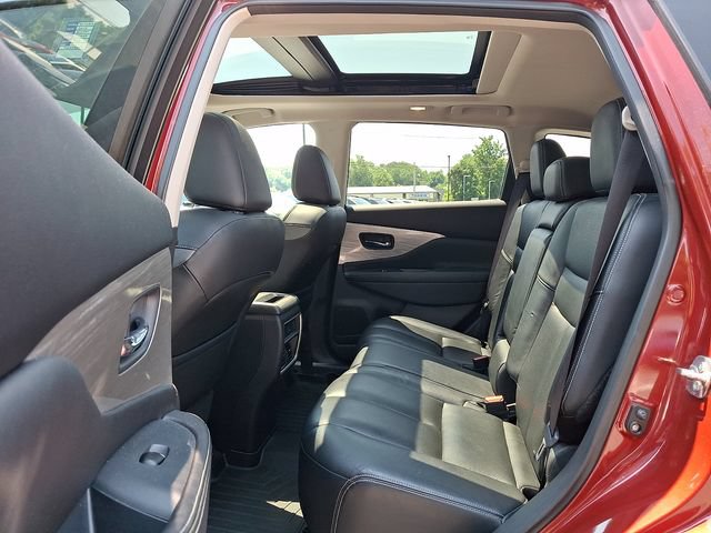Used 2015 Nissan Murano Platinum w/ Platinum Technology Package AWD/4WD image 10