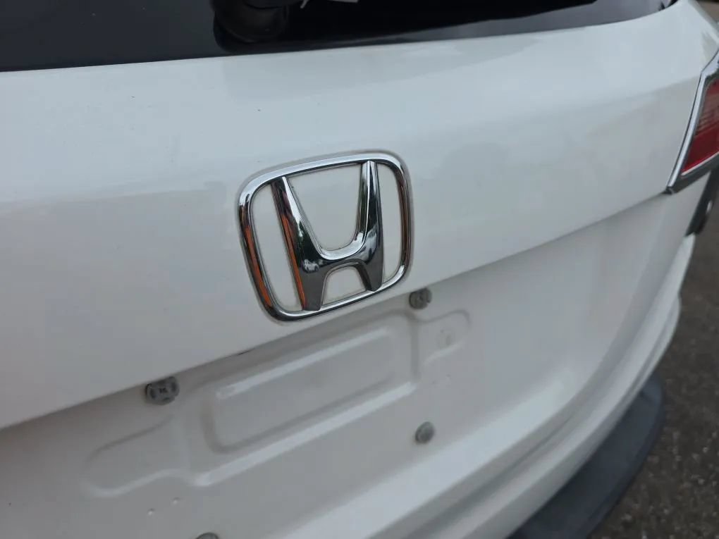 Used 2018 Honda HR-V EX image 9