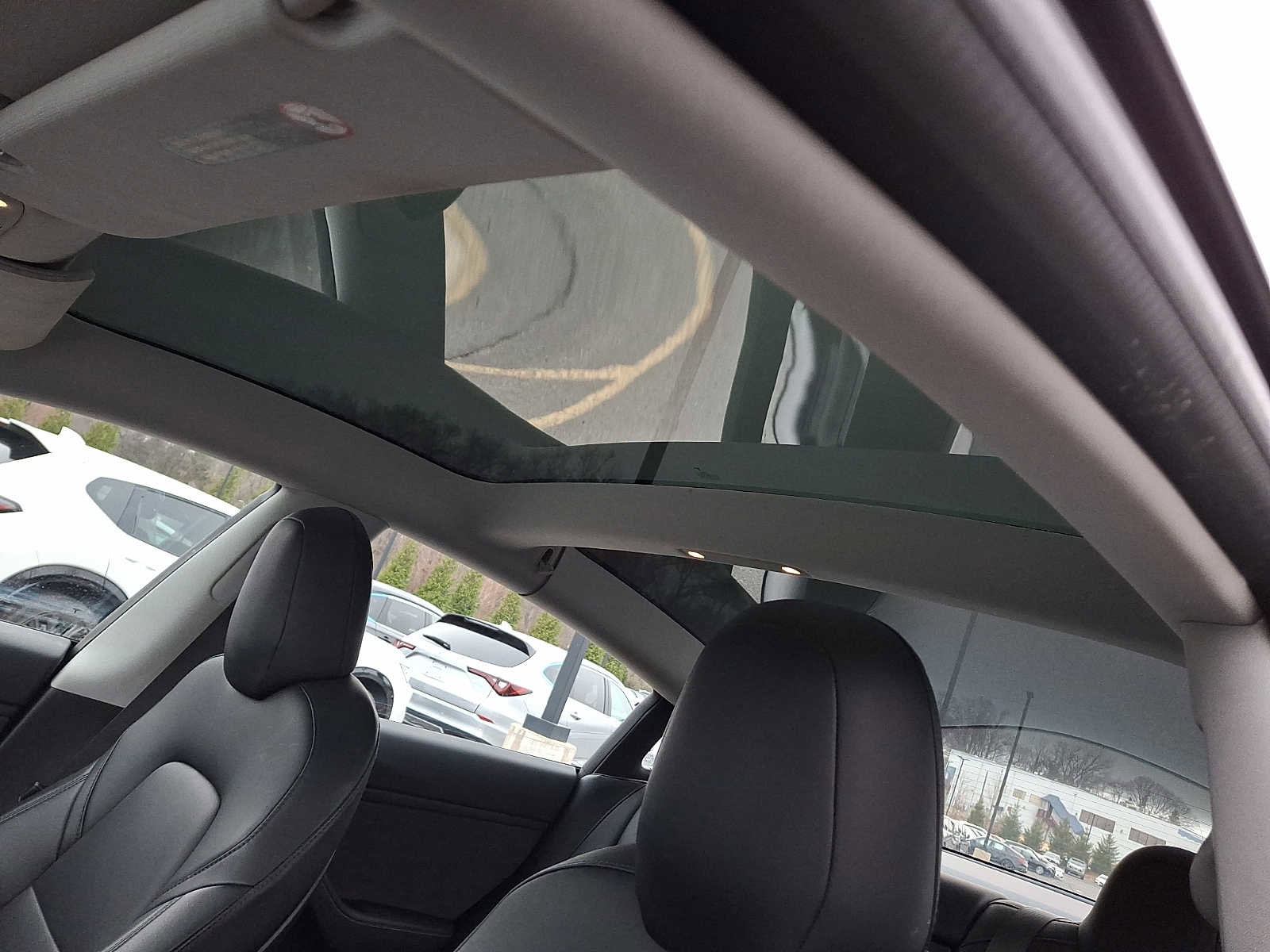 Used 2018 Tesla Model 3 Long Range image 14