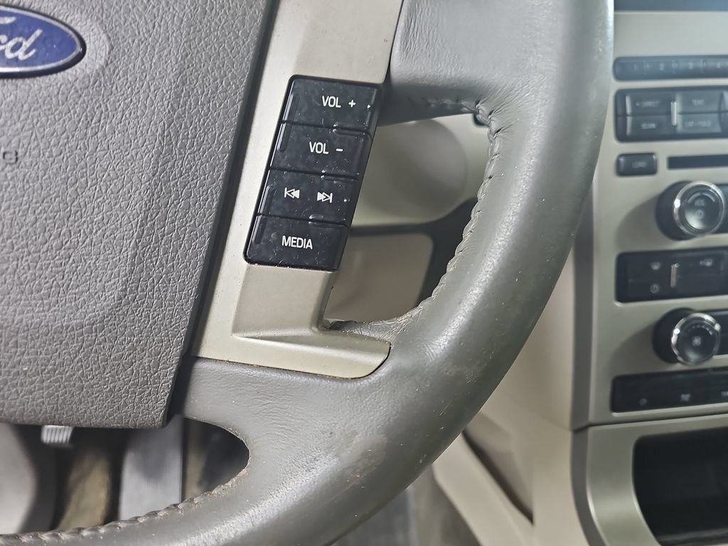 Used 2012 Ford Flex SE FWD image 23