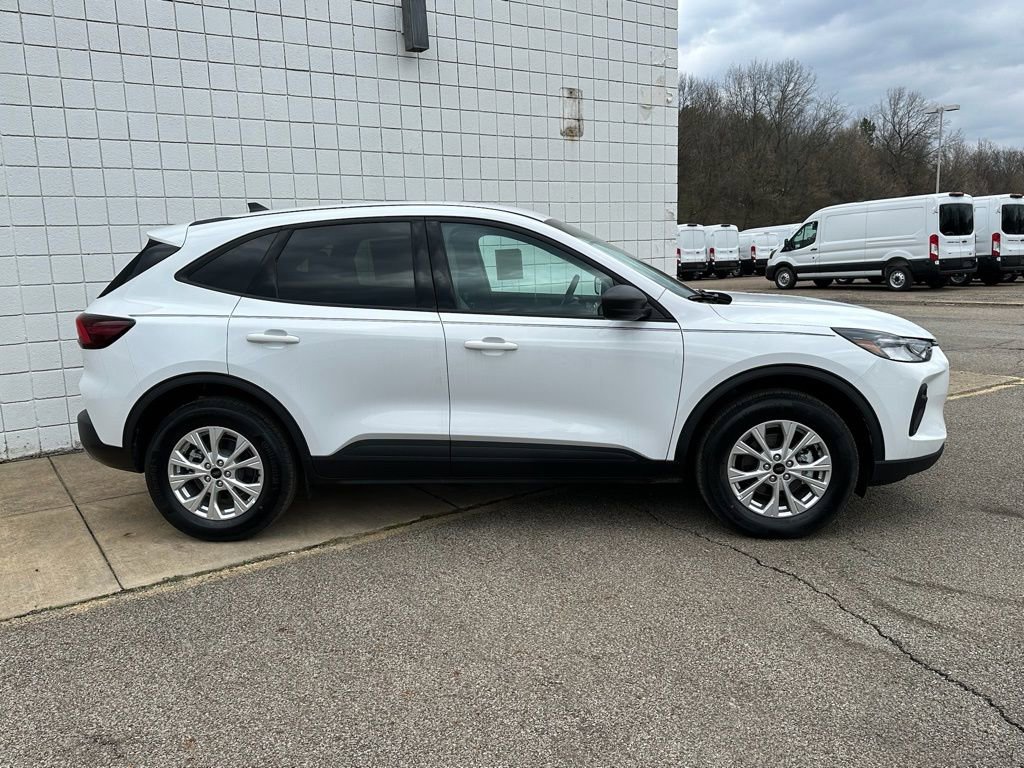 New 2026 Ford Escape Active w/ Cold Weather Package AWD/4WD image 4