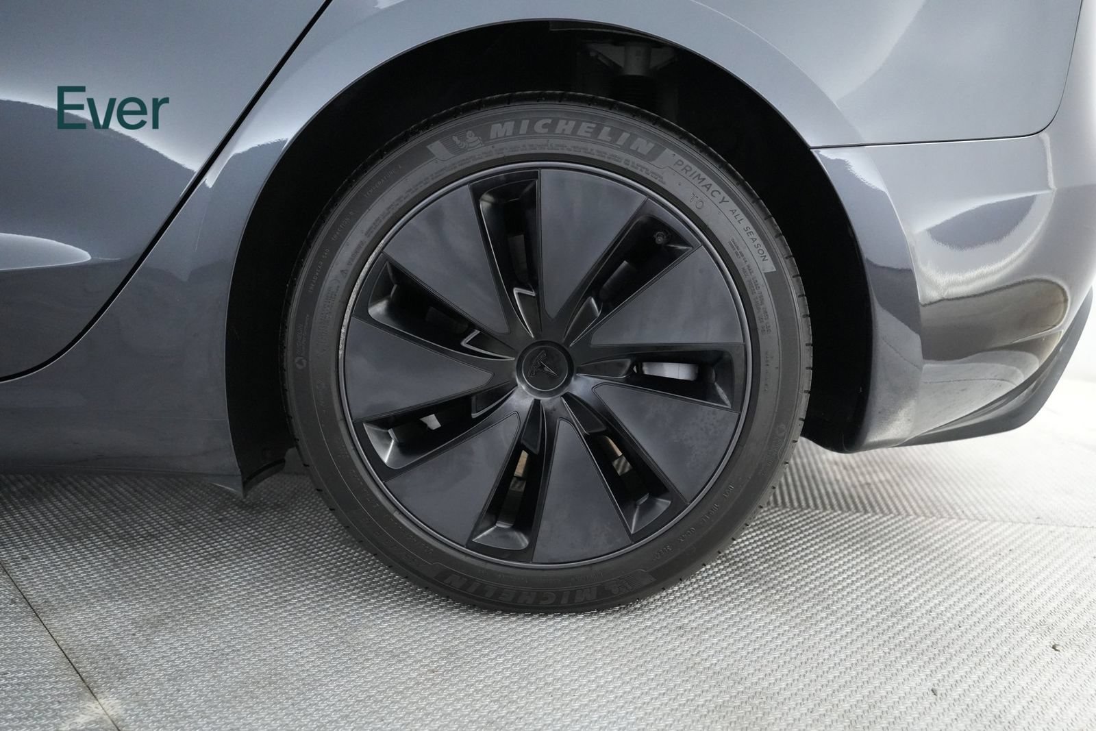 Used 2025 Tesla Model 3 RWD image 9