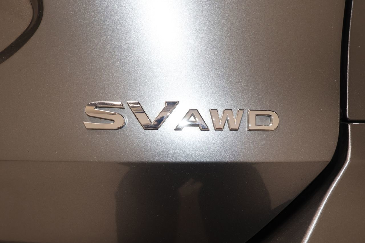 Used 2017 Nissan Rogue SV w/ SV Premium Package image 35