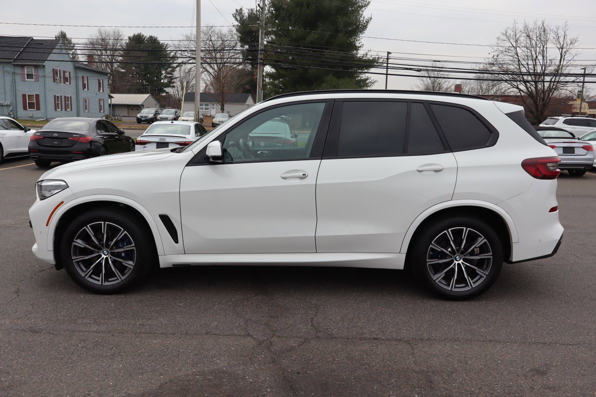 Used 2023 BMW X5 xDrive40i w/ M Sport Package image 8