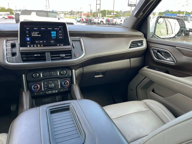 Used 2021 Chevrolet Suburban LT image 17