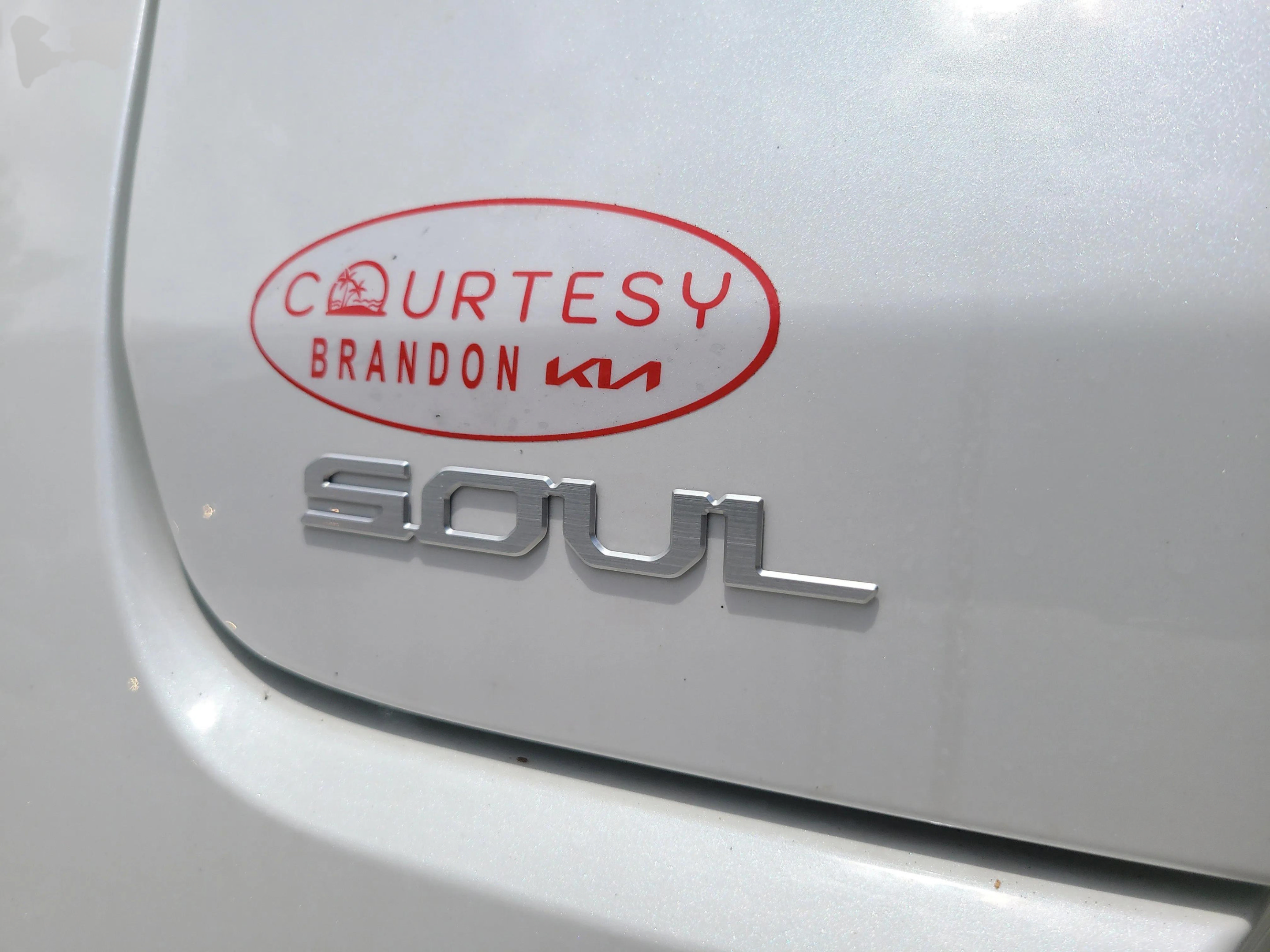 Certified 2025 Kia Soul EX FWD image 33