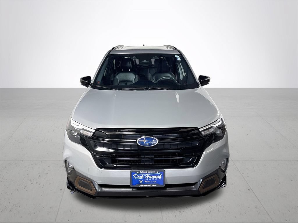 Used 2025 Subaru Forester Sport w/ Popular Package #1 AWD/4WD image 3