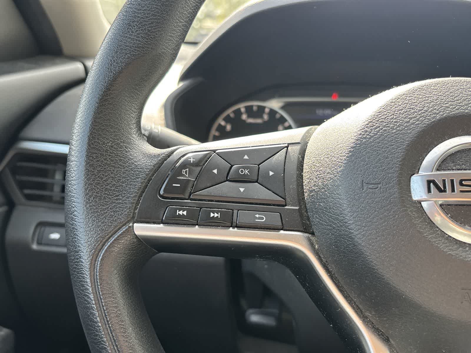 Used 2020 Nissan Altima 2.5 S FWD image 10