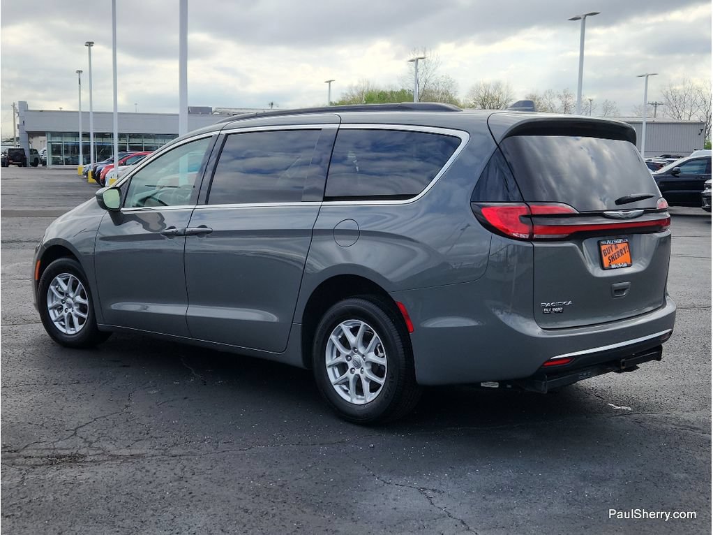 Used 2022 Chrysler Pacifica Touring-L FWD image 20