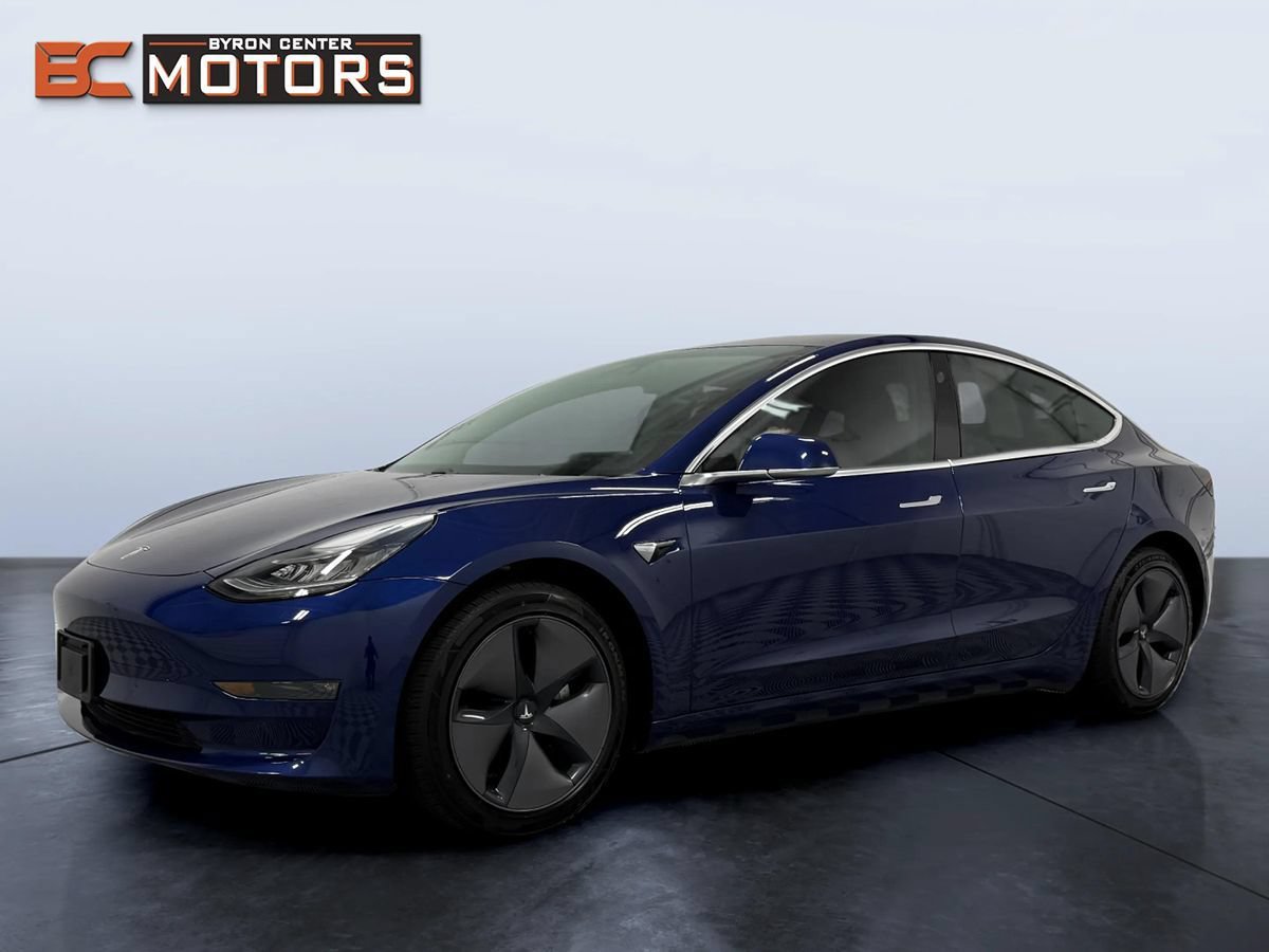 Used 2018 Tesla Model 3 Long Range RWD image 2