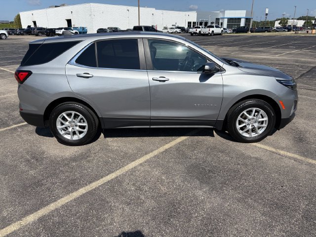 Used 2024 Chevrolet Equinox LT AWD/4WD image 7