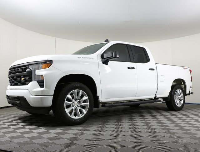 Used 2025 Chevrolet Silverado 1500 Custom