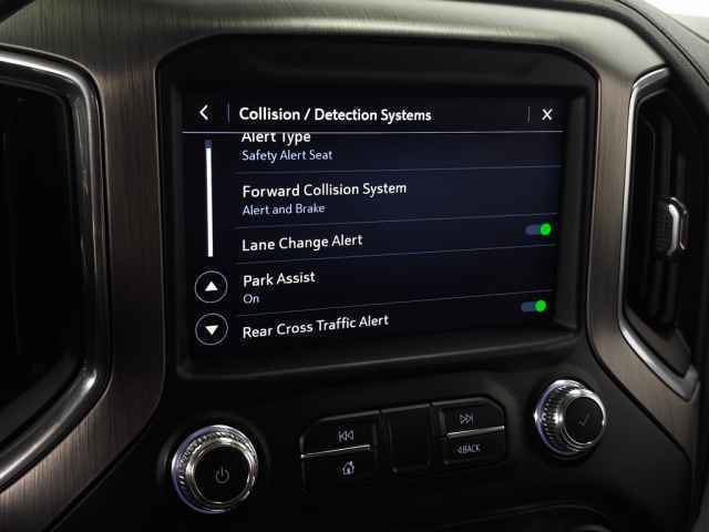 Used 2023 GMC Sierra 3500 Denali image 31