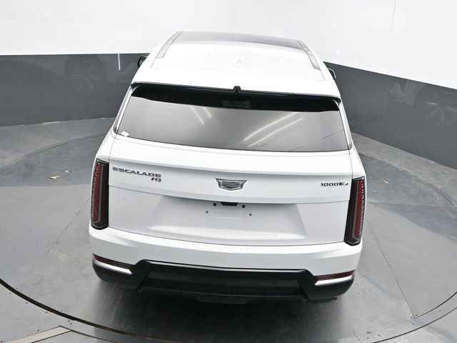 New 2025 Cadillac Escalade IQ Luxury 1 image 39