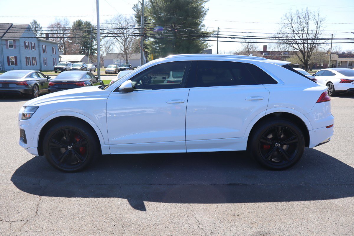 Used 2023 Audi Q8 Premium w/ Convenience Package image 8