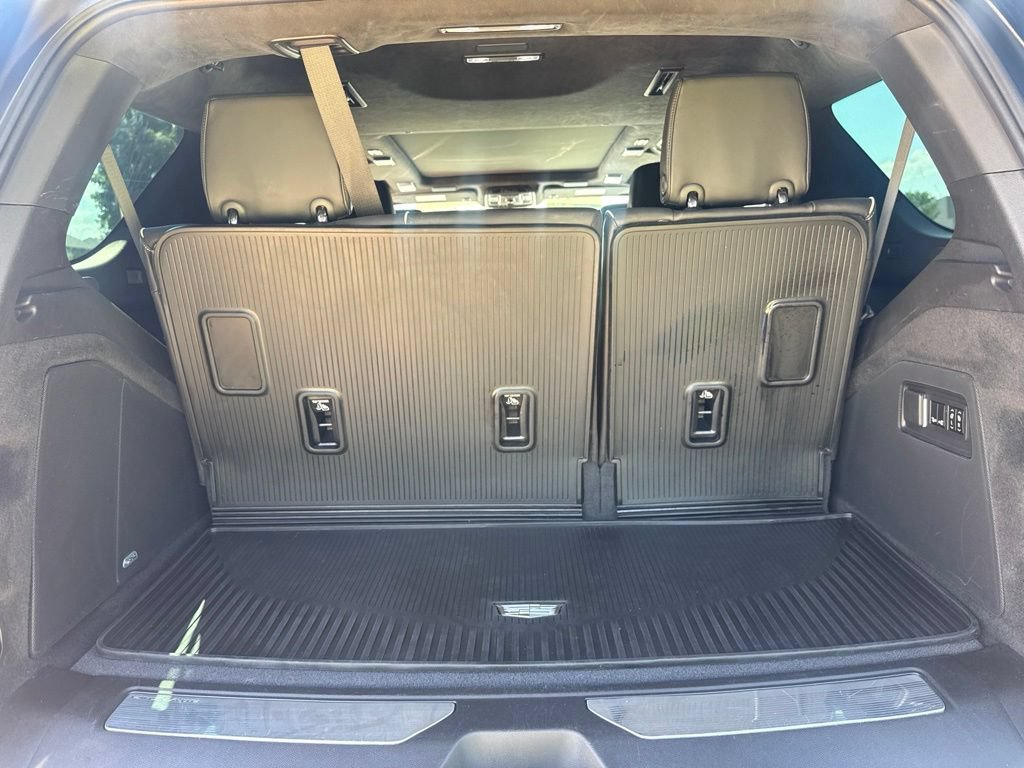 Certified 2023 Cadillac Escalade V w/ Heavy-Duty Trailer Package AWD/4WD image 30