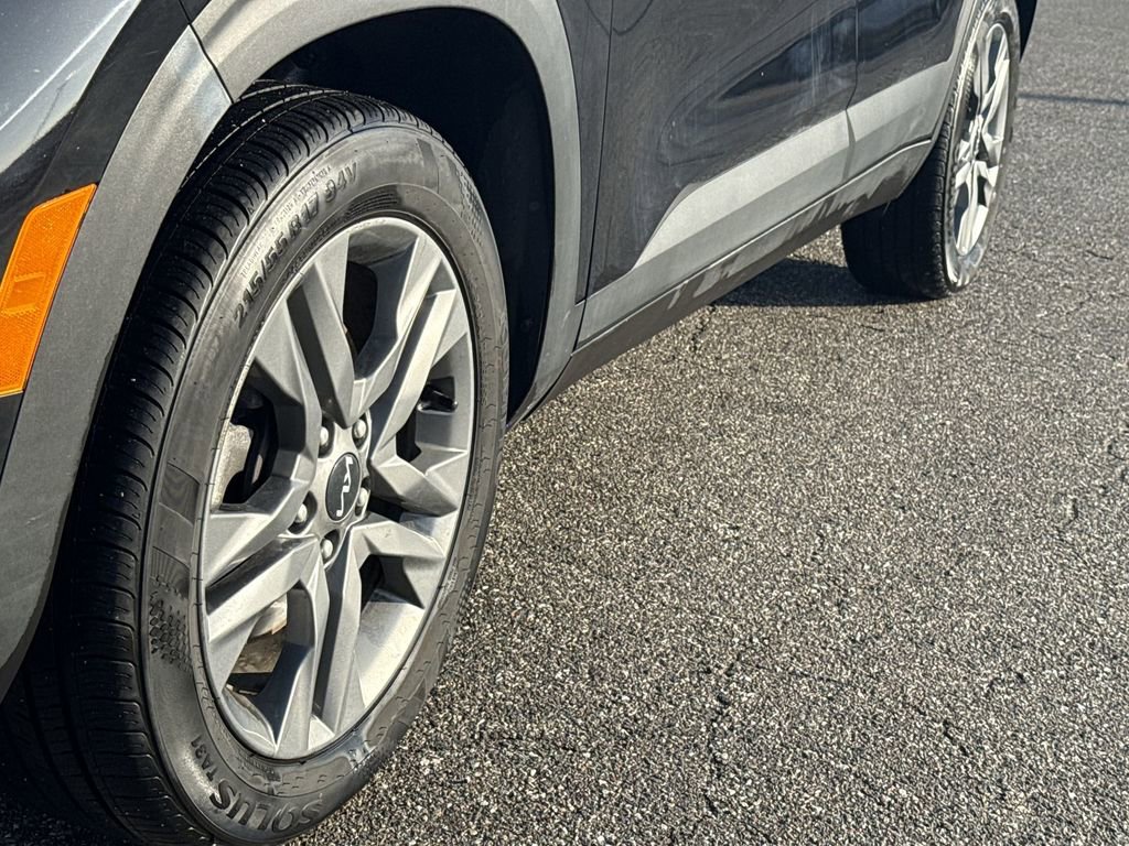 Used 2023 Kia Seltos LX image 18