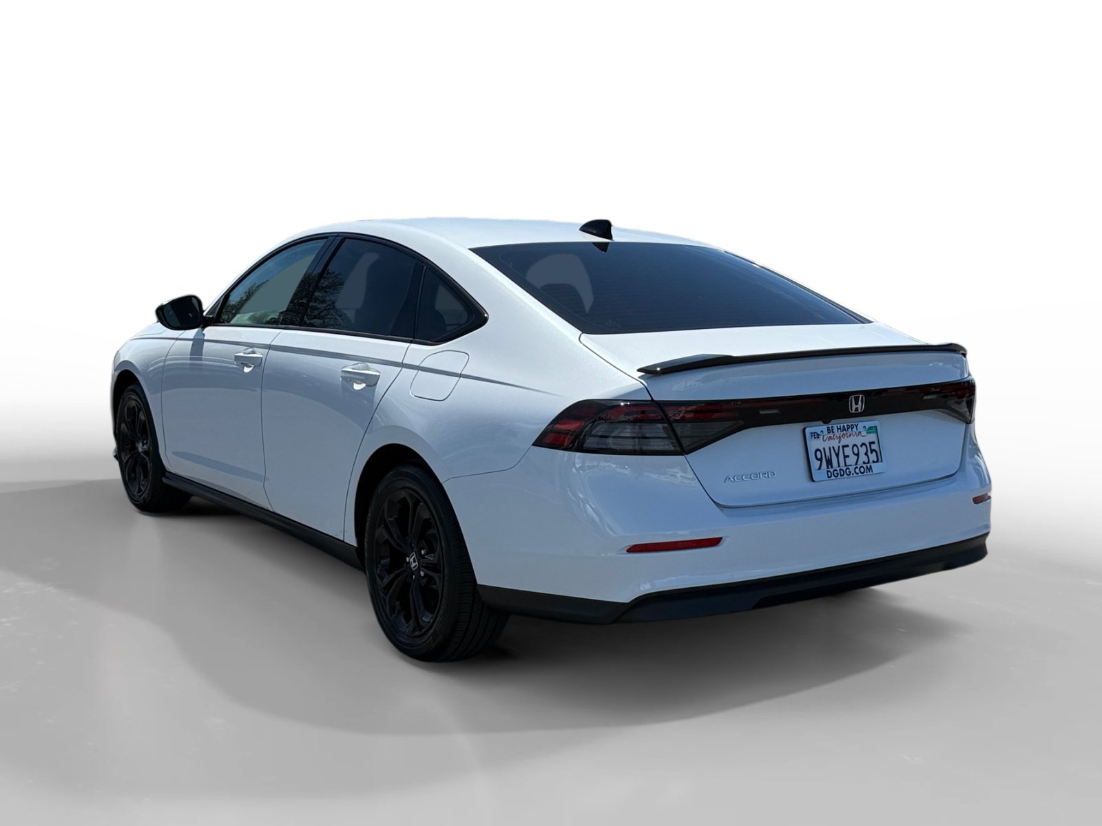 Certified 2025 Honda Accord SE image 3