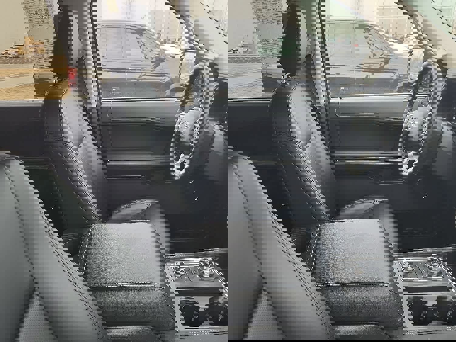 Used 2024 Ford Expedition Max XLT image 10