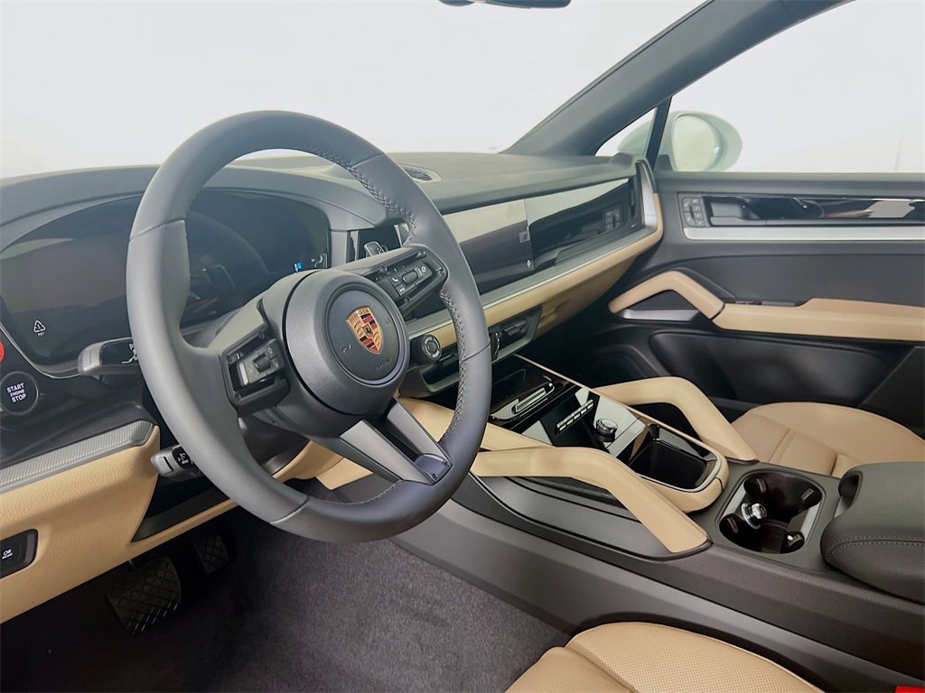 New 2026 Porsche Cayenne E-Hybrid Coupe image 4