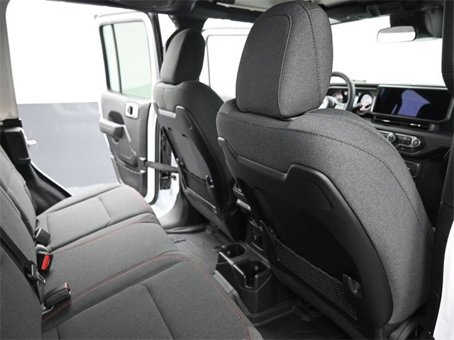 New 2026 Jeep Wrangler Unlimited Rubicon w/ Steel Bumper Group image 21