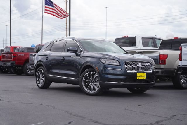 Used 2023 Lincoln Nautilus Reserve w/ Luxury Package image 2